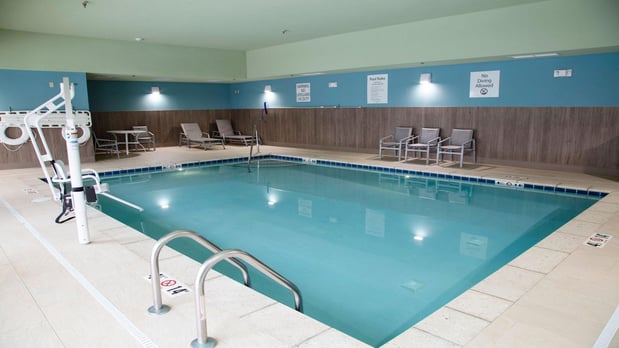 Images Holiday Inn Express & Suites Marion by IHG