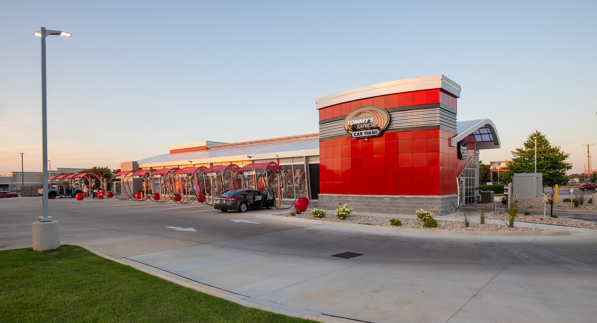 Tommy's Express Car Wash Image