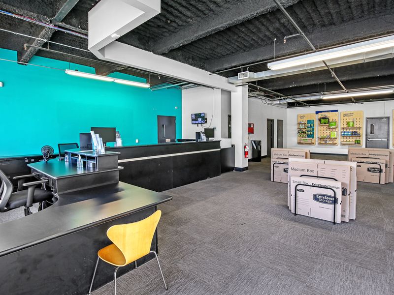 3763 - Office