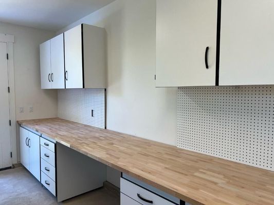 Images Alpine Cabinet Company Inc