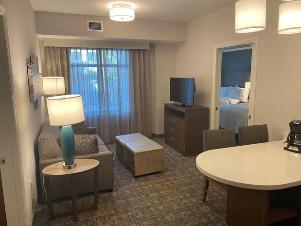 Images Staybridge Suites Naples - Marco Island by IHG