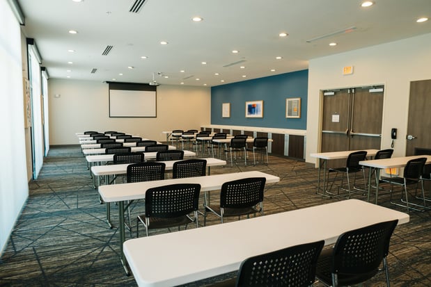 Images Holiday Inn Express & Suites McCalla - Birmingham West by IHG