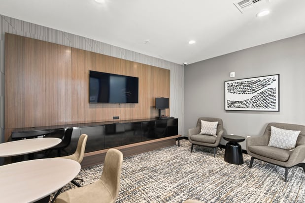 Images Holiday Inn Gonzales by IHG