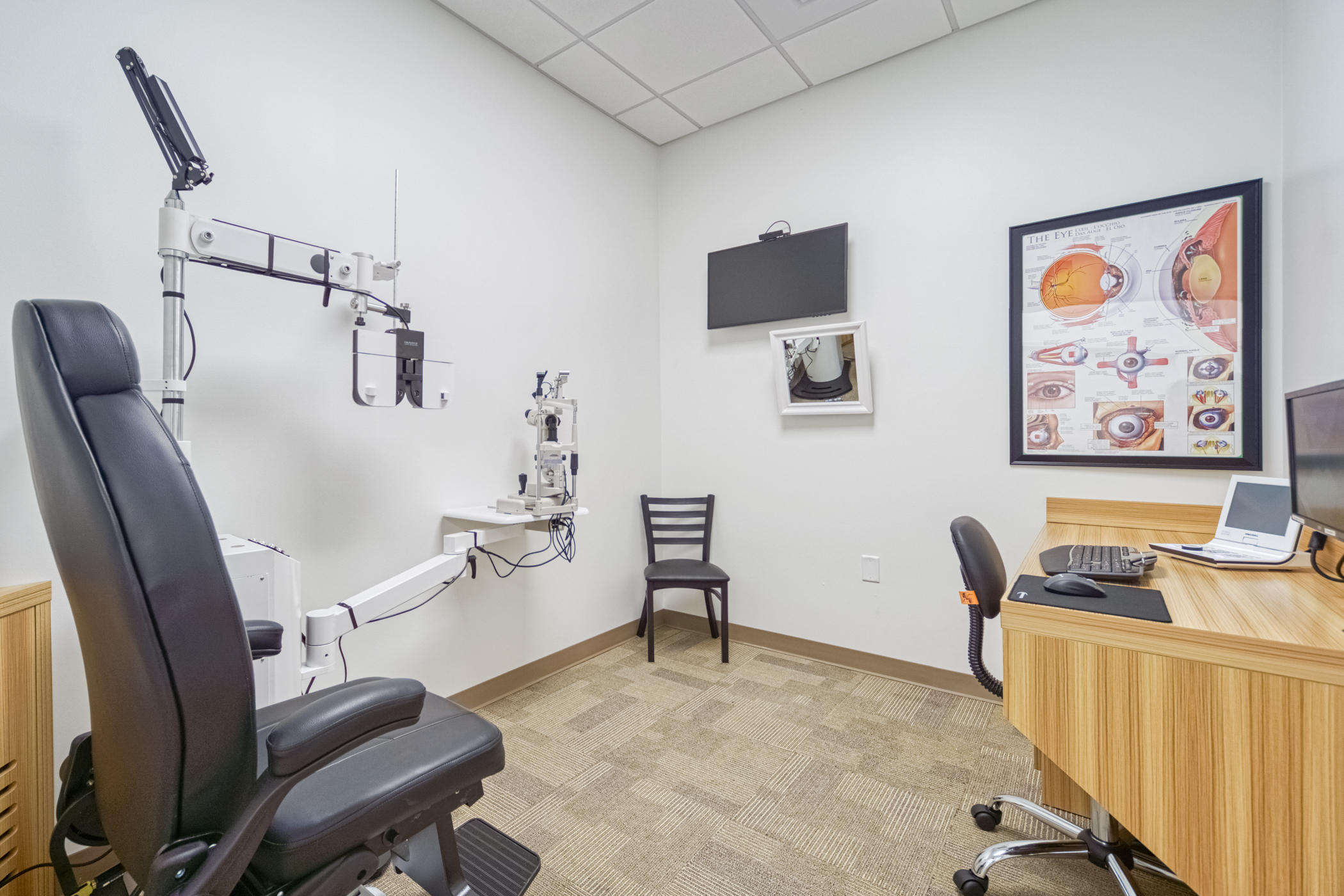 Eye Exam Room at Stanton Optical in Onalaska, WI 54650
