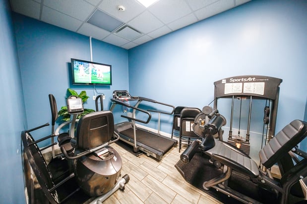 Images MOTION Sports Medicine - Yonkers McLean