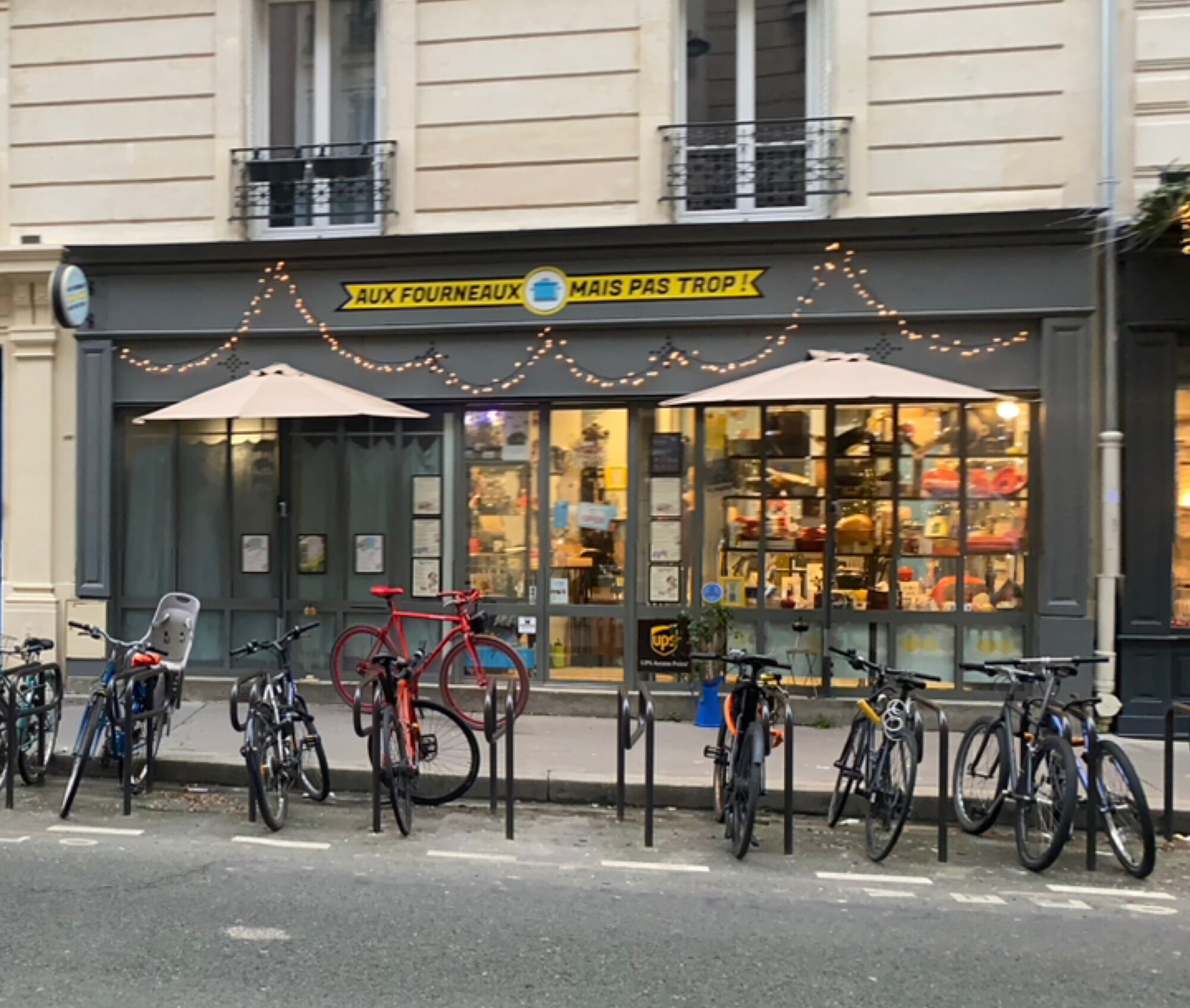 Aux Fourneaux Mais Pas Trop ! Société AFMPT