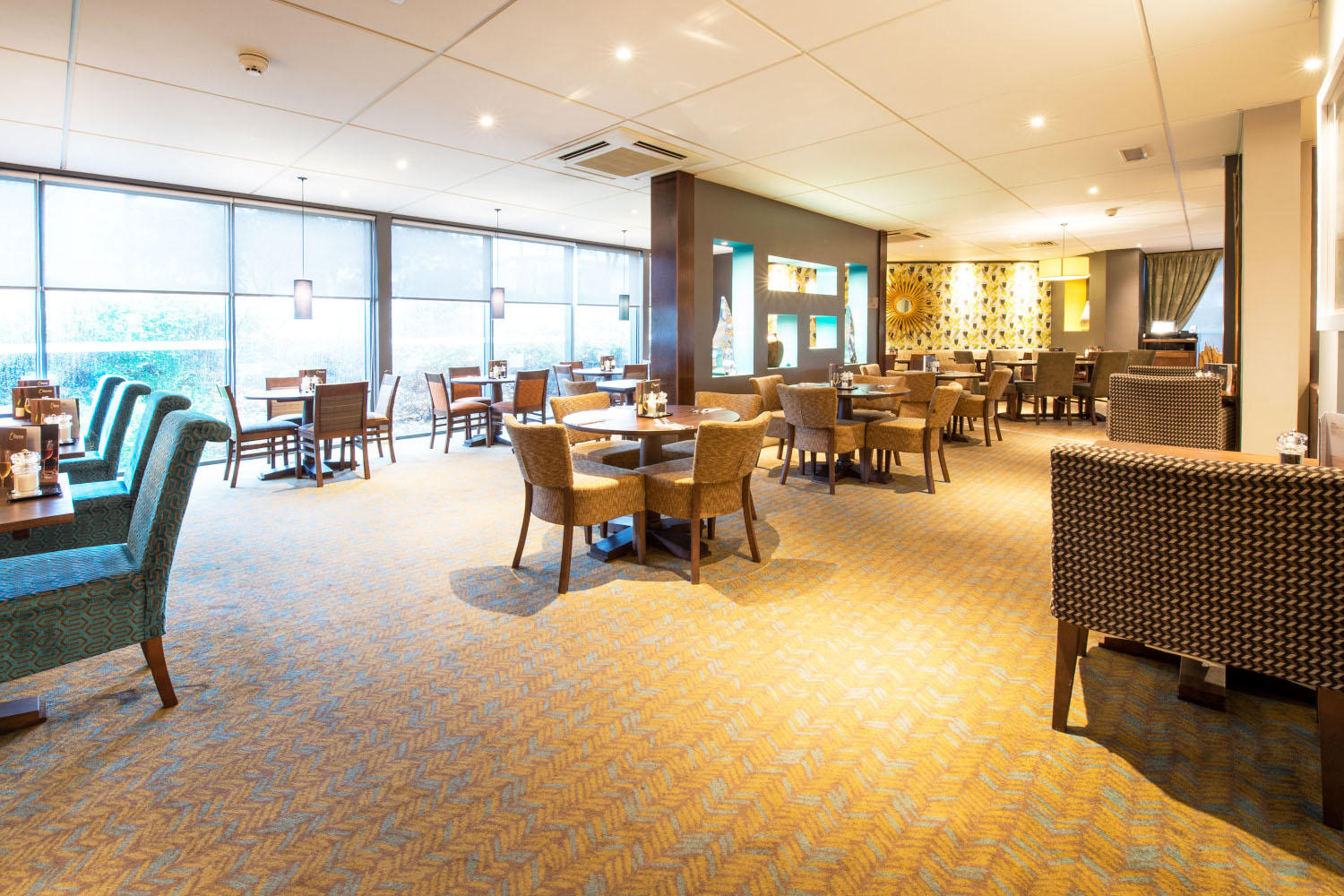 Thyme restaurant interior Premier Inn Portsmouth (Port Solent) hotel Portsmouth 03333 218334