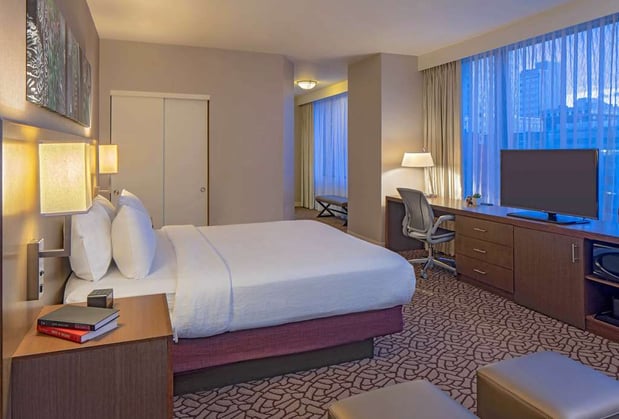 Images Hilton Garden Inn Downtown Dallas