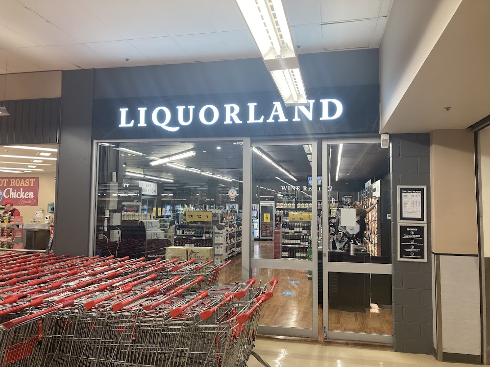 Images Liquorland Warrawong (Bayview)