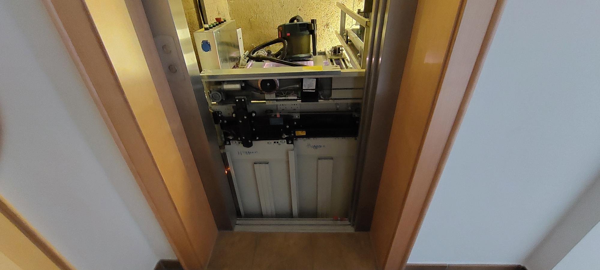 Bild 6 von ESK - Elektro Service Karbon GmbH
