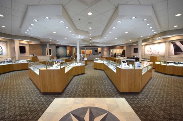 Images Day's Jewelers | Topsham, ME