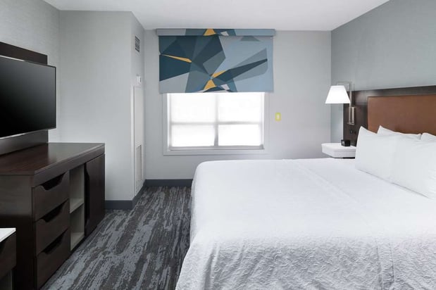 Images Hampton Inn & Suites Memphis-Beale Street