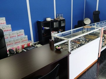 Images 買取専門店 諭吉 春日本店