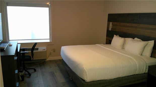 Images HOM Hotel Gainesville, SureStay Collection by Best Western