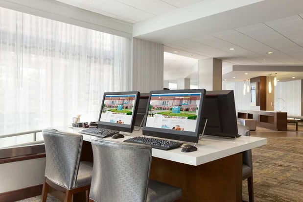 Images DoubleTree by Hilton Hotel Hartford - Bradley Airport