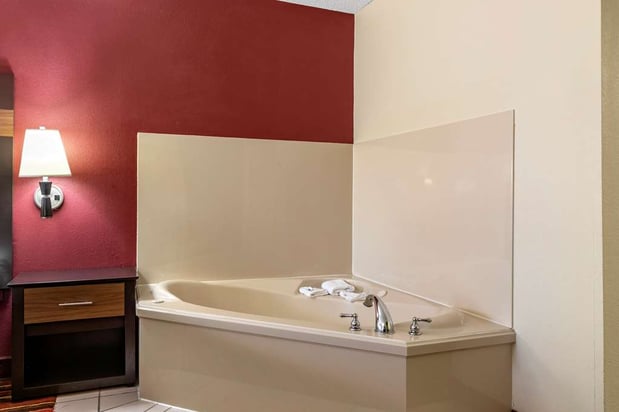 Images Best Western Lindale Inn