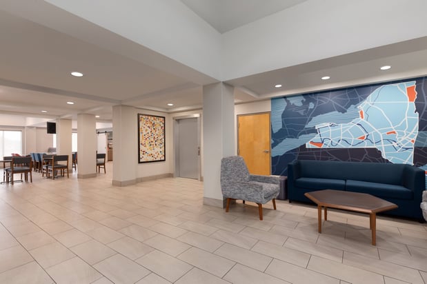 Images Holiday Inn Express Syracuse Airport by IHG