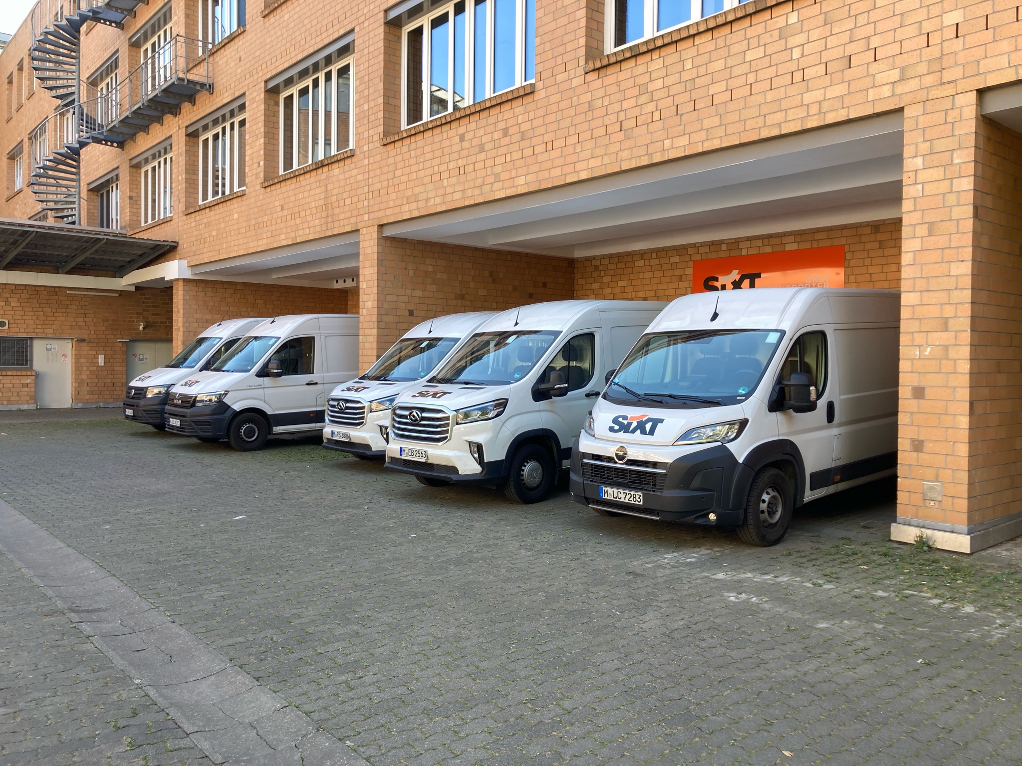 SIXT Autovermietung Magdeburg, Lübecker Straße 14 in Magdeburg
