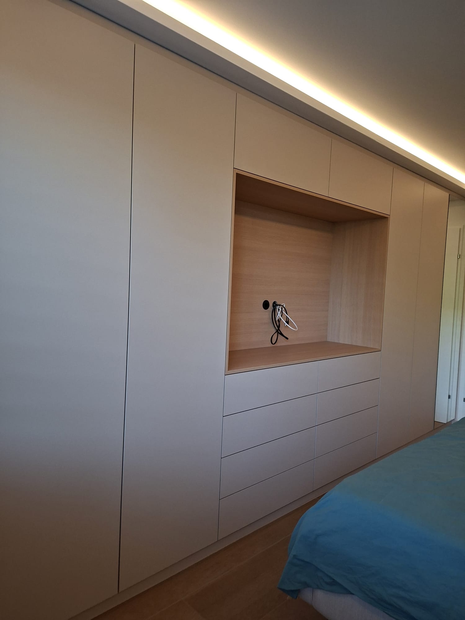 Frei Holzdesign GmbH, Fabrikstrasse 8 in Bäch SZ
