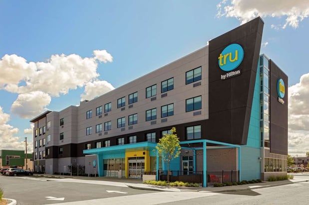 Images Tru by Hilton Cleveland Midtown