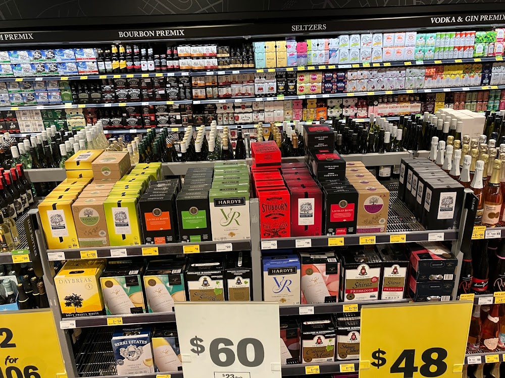 Images Liquorland Pacific Pines (Pitcairn Way)