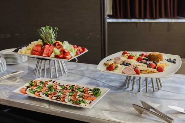 Images Crowne Plaza Suites Msp Airport - Mall of America by IHG