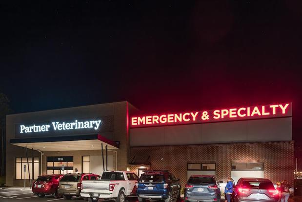 Images Partner Veterinary Emergency & Specialty Center