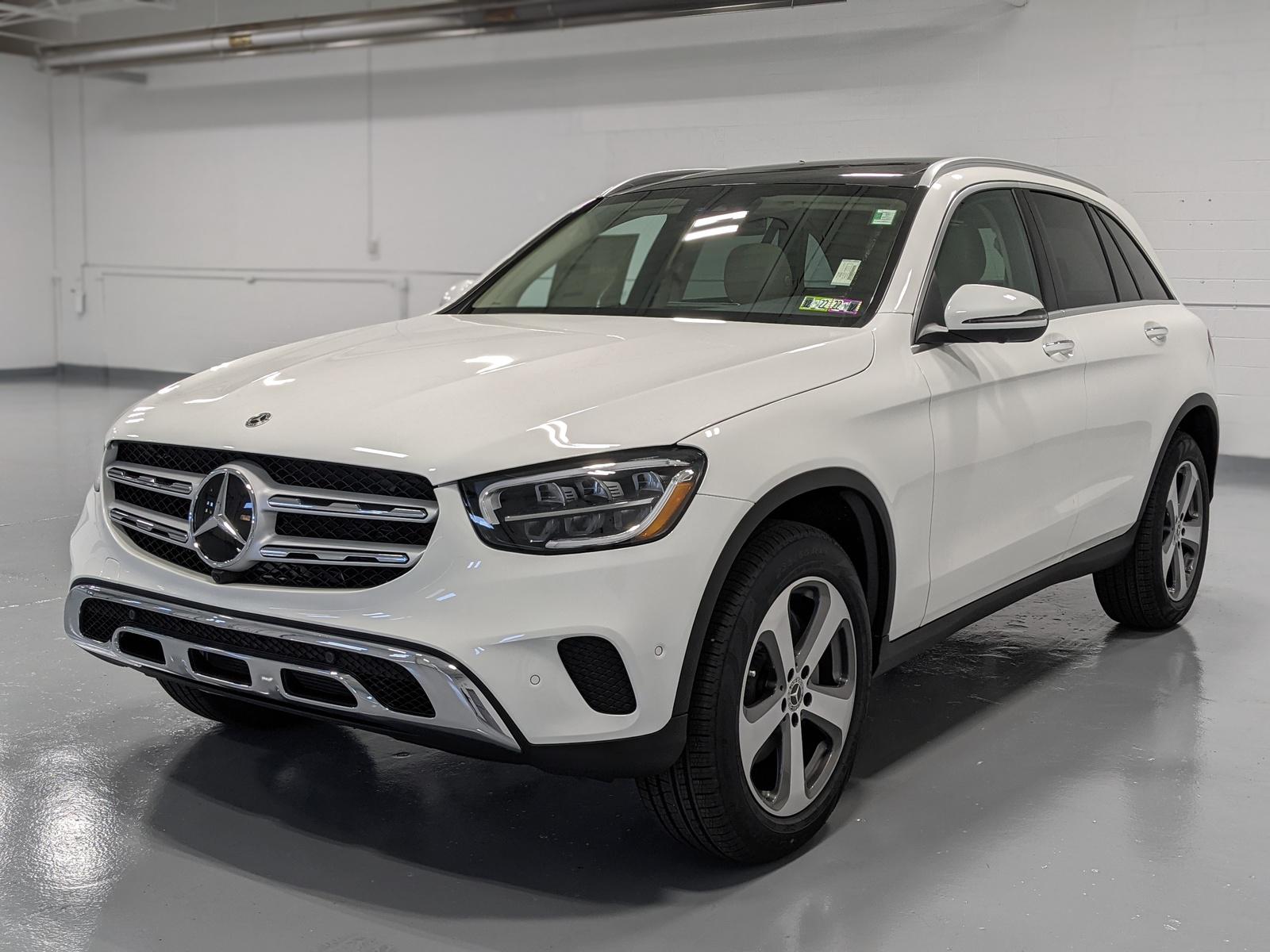 2022 Mercedes - Benz  GLC 300 4Matic SUV in Polar White.