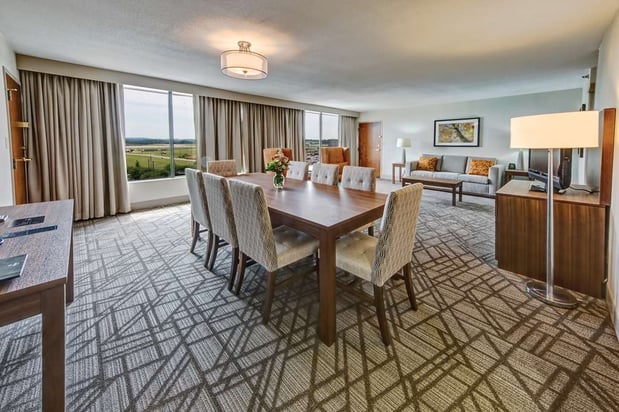 Images Hilton Knoxville Airport