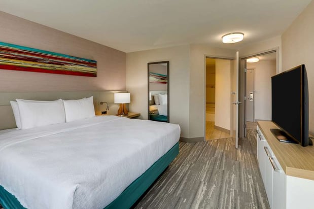 Images Hilton Garden Inn Fort Worth/Fossil Creek