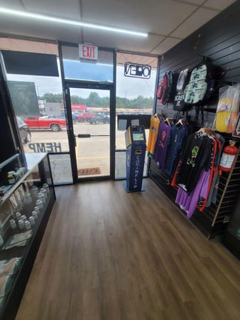 Images CoinFlip Bitcoin ATM - Vape N Smoke #4 (Lufkin)