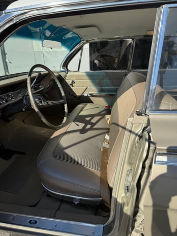 Images Mountain View Auto Interiors