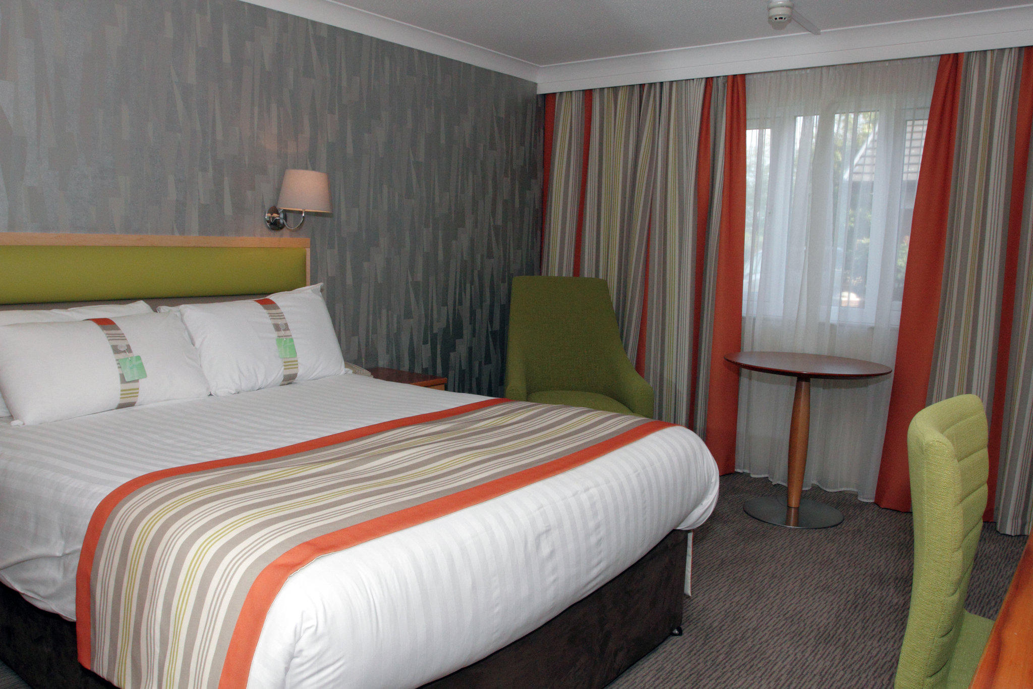 Holiday Inn A55 Chester West, an IHG Hotel Chester 01244 550011