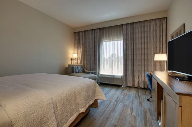 Images Hampton Inn Sneads Ferry North Topsail Beach