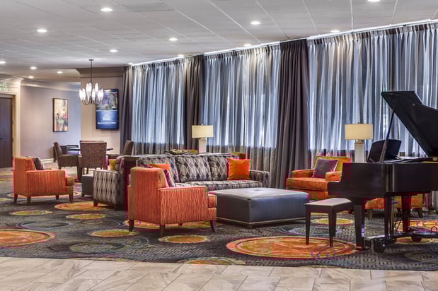 Images Holiday Inn Wichita East I-35 by IHG
