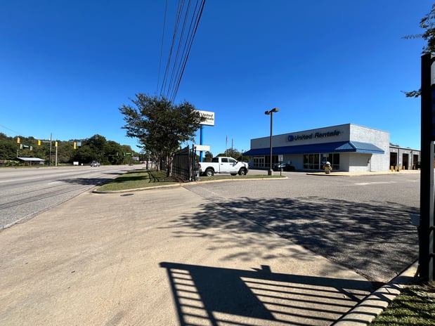 Images United Rentals