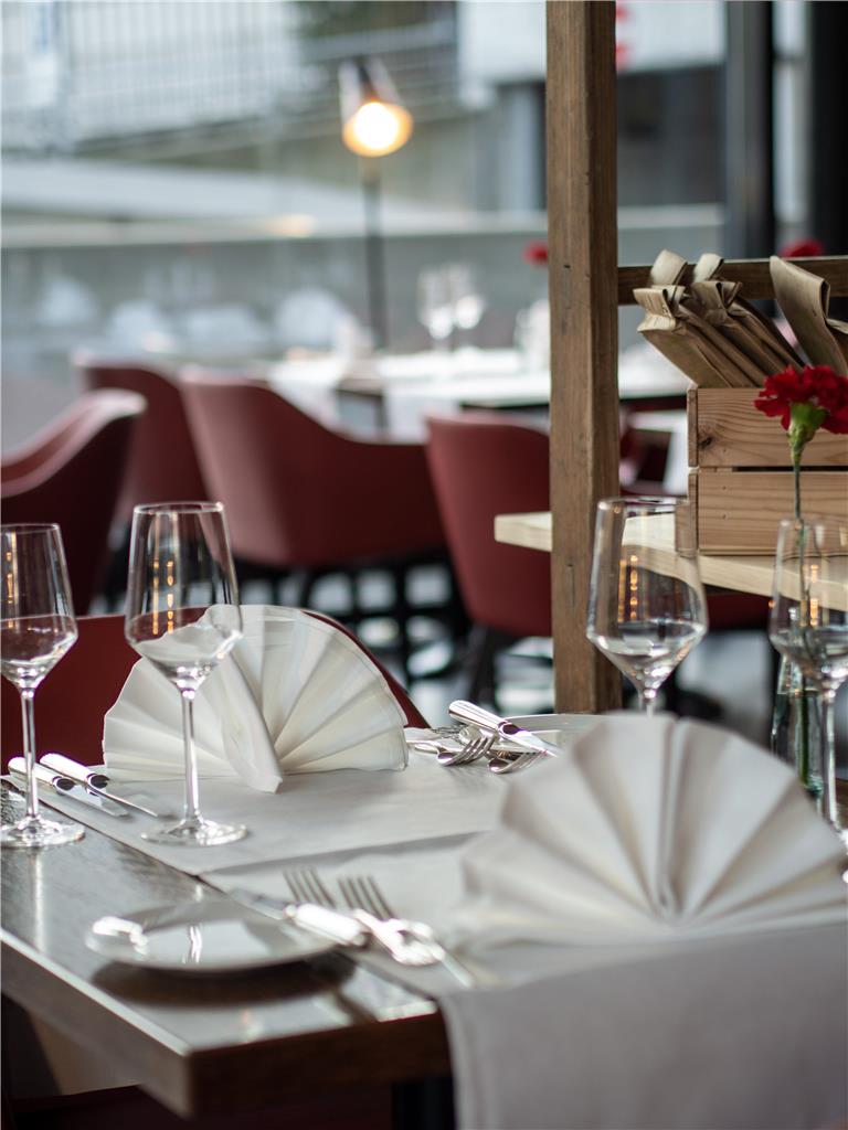 Radisson Blu Hotel, St. Gallen, Sankt Jakob-Strasse 55 in St. Gallen