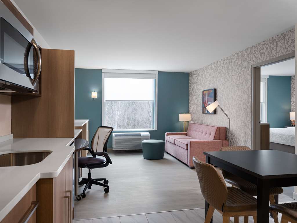 Guest room