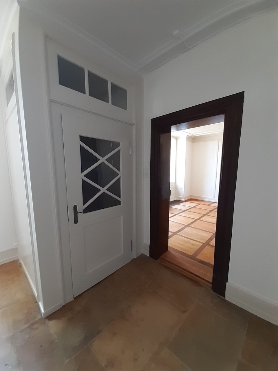 MALER SAHLI AG, Freiburgstrasse 16b in Murten