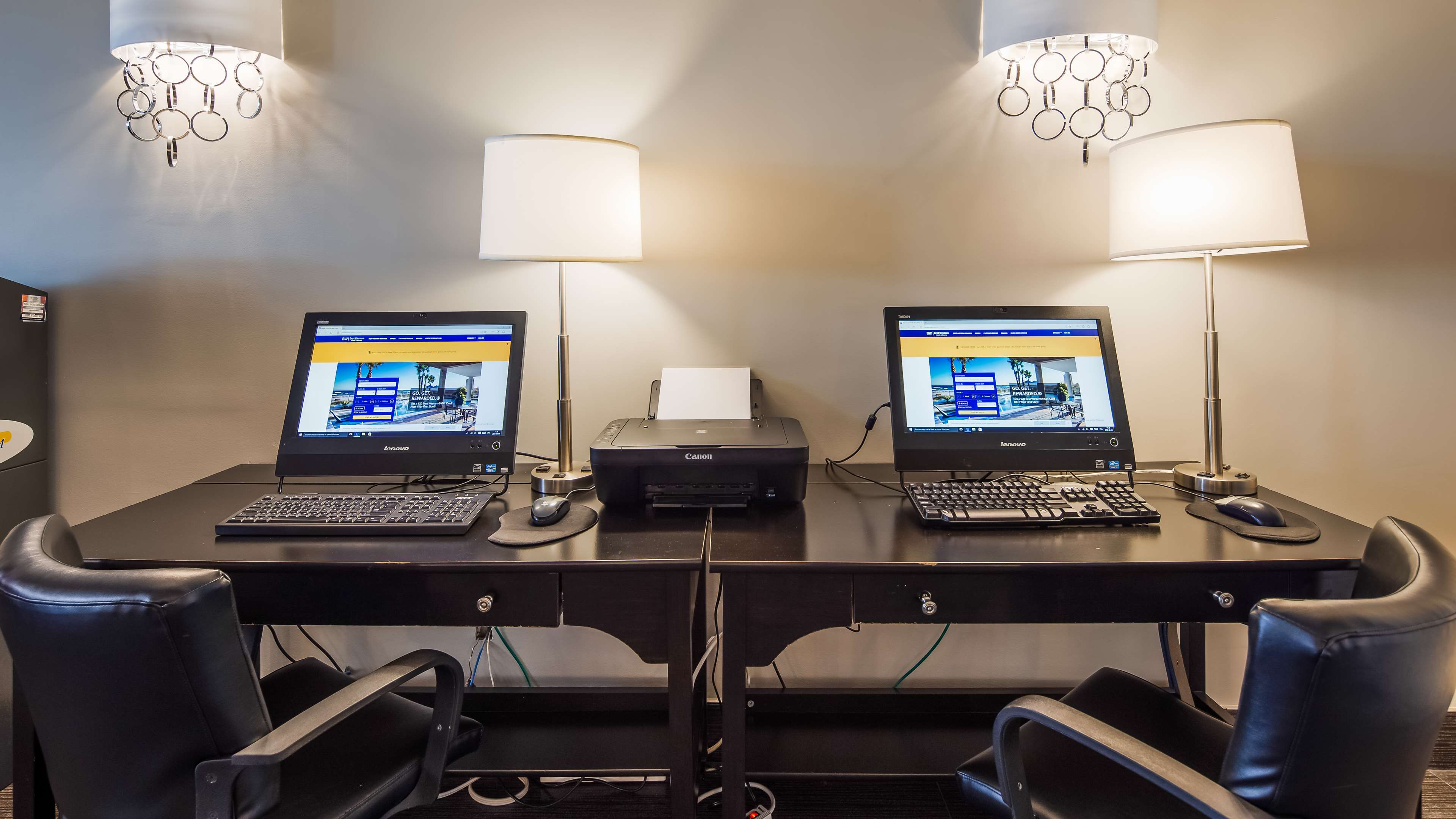 Best Western Laval-Montreal in Laval: Business Centre