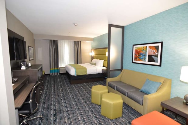 Images Best Western Plus Pasadena Inn & Suites