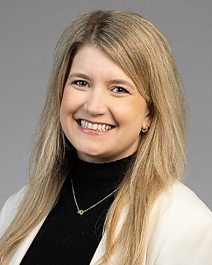 Emily Lewandowski - Chicago, IL - Surgery, Critical Care Specialist, General Surgeon