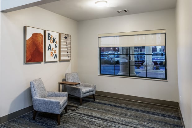 Images Holiday Inn Express & Suites Tulsa S Broken Arrow Hwy 51 by IHG