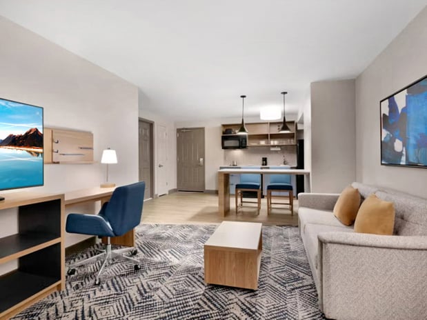 Images Candlewood Suites Champaign-Urbana Univ Area by IHG