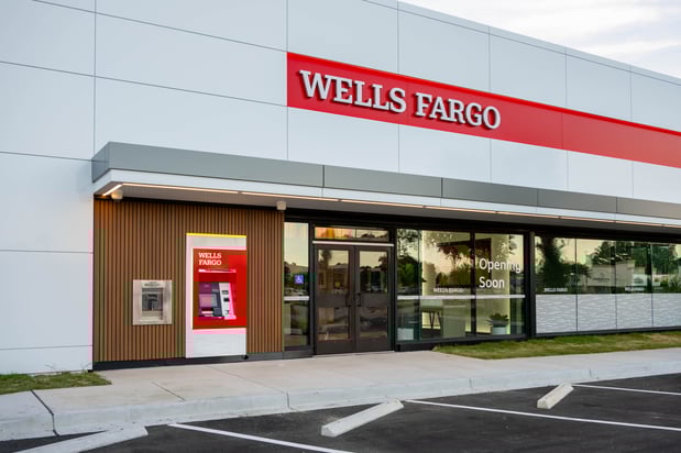 Images Wells Fargo Bank