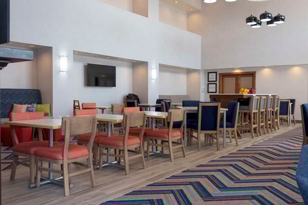 Images Hampton Inn & Suites Riverton