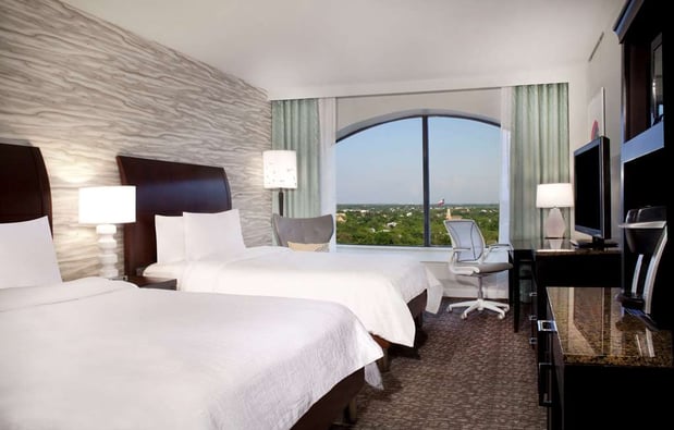 Images Hilton Garden Inn Austin Downtown