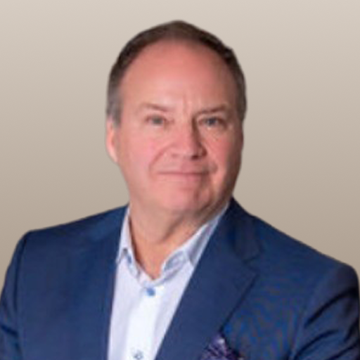 Larry Maxwell headshot.