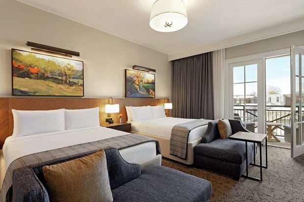 Images The Harpeth Franklin Downtown, Curio Collection by Hilton
