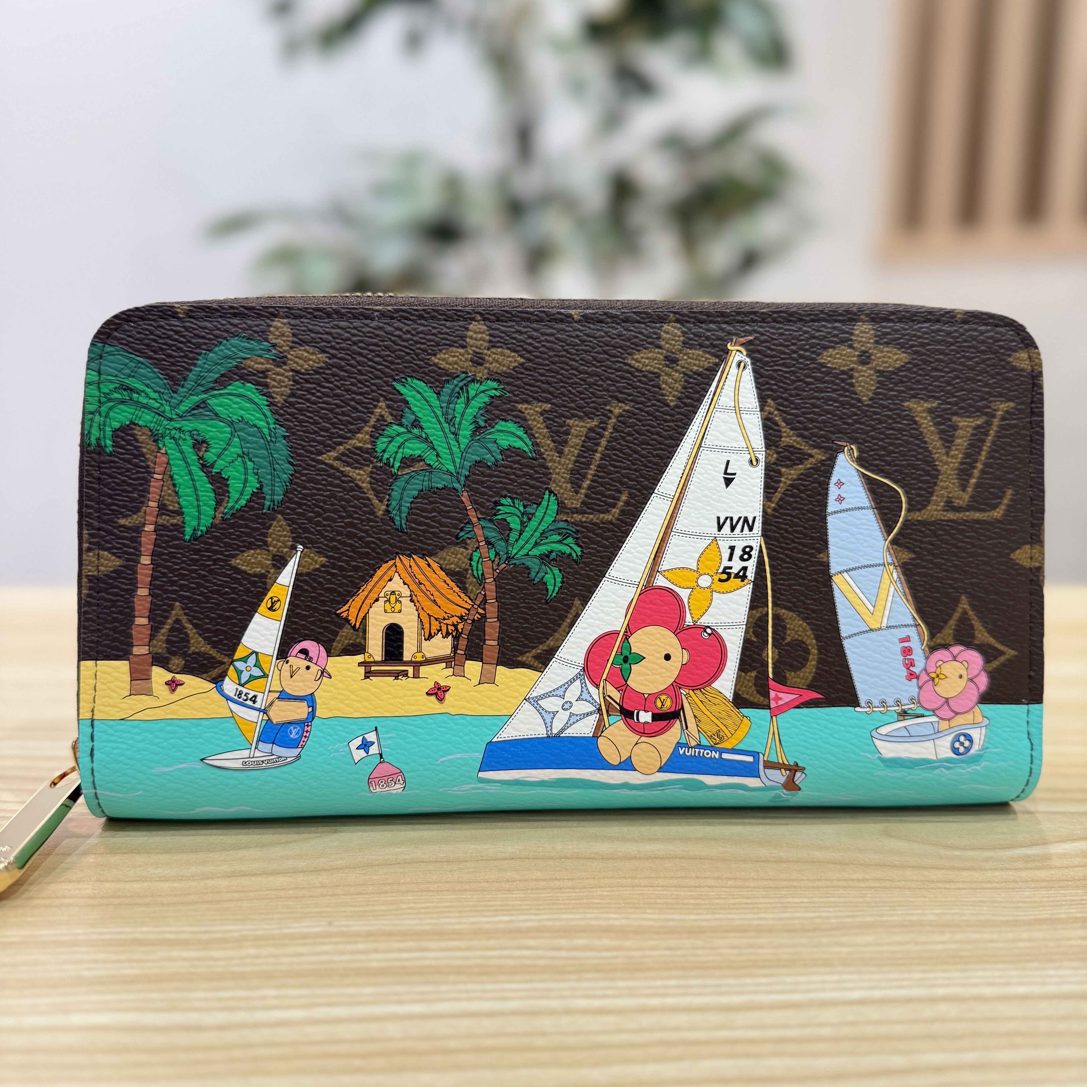 Images KOMEHYO（コメ兵）買取センターアミュプラザくまもと
